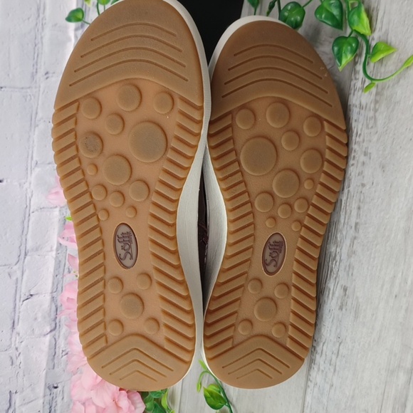 Sofft Aqua Leather Boot Shoe - Picture 7 of 9